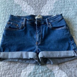 H&M cute shorts. Worn twice and in great condition